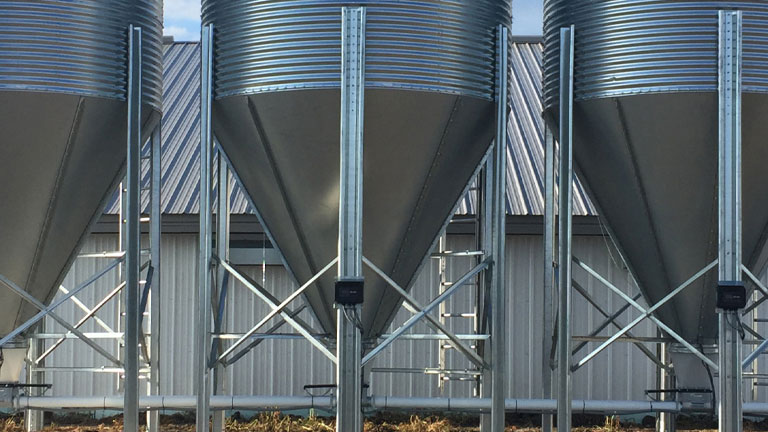 Hoppers Bulk Feed Tanks